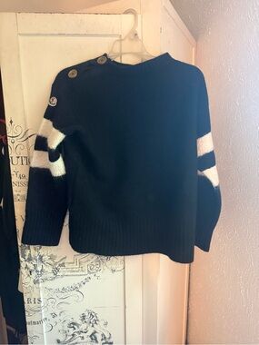 Excellent Preowned Condition Authentic Moncler Wool Blend Designer Sweater
